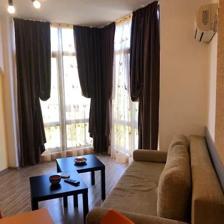 Fantasy 15 комплекс фантазия, Apartmán Chisarja