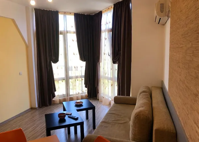 Fantasy 15 комплекс фантазия, Appartement Hisarya