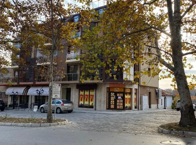 Fantasy 15 комплекс фантазия, Appartement Hisarya